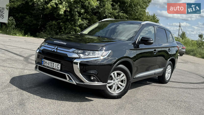 Mitsubishi Outlander 2018