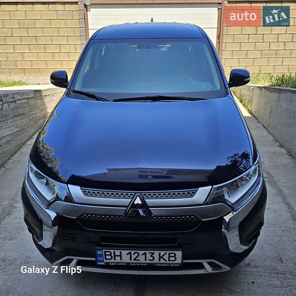 Mitsubishi Outlander 2019
