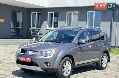 Внедорожник / Кроссовер Mitsubishi Outlander 2008 в 