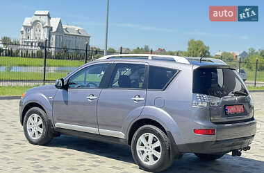 Внедорожник / Кроссовер Mitsubishi Outlander 2008 в 