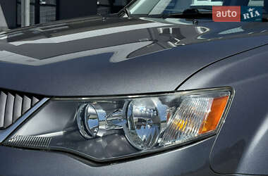 Внедорожник / Кроссовер Mitsubishi Outlander 2008 в 