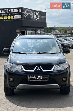 Внедорожник / Кроссовер Mitsubishi Outlander 2008 в Киеве