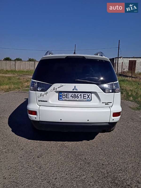 Позашляховик / Кросовер Mitsubishi Outlander 2010 в Миколаєві