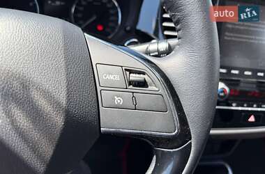 Внедорожник / Кроссовер Mitsubishi Outlander 2020 в 