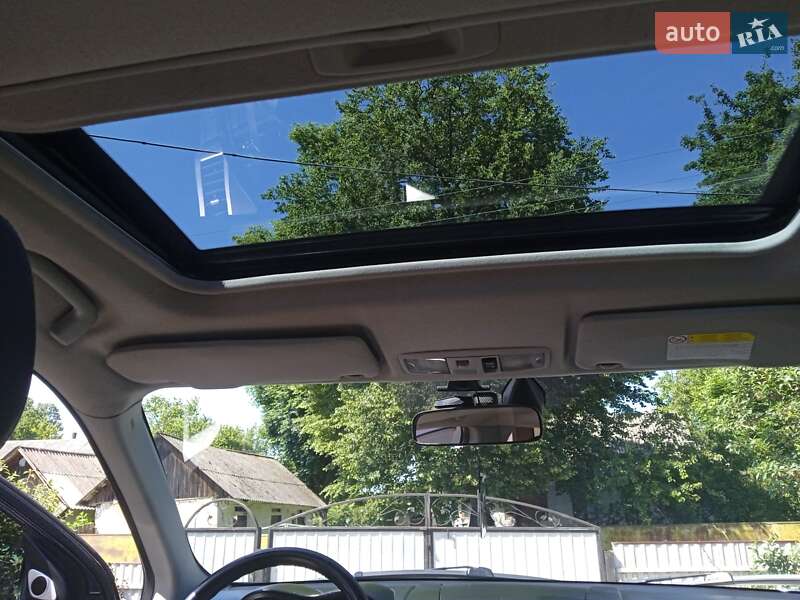 Позашляховик / Кросовер Mitsubishi Outlander 2009 в Літині