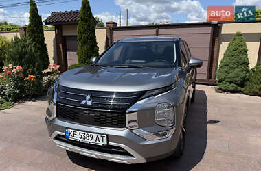 Позашляховик / Кросовер Mitsubishi Outlander 2022 в Дніпрі