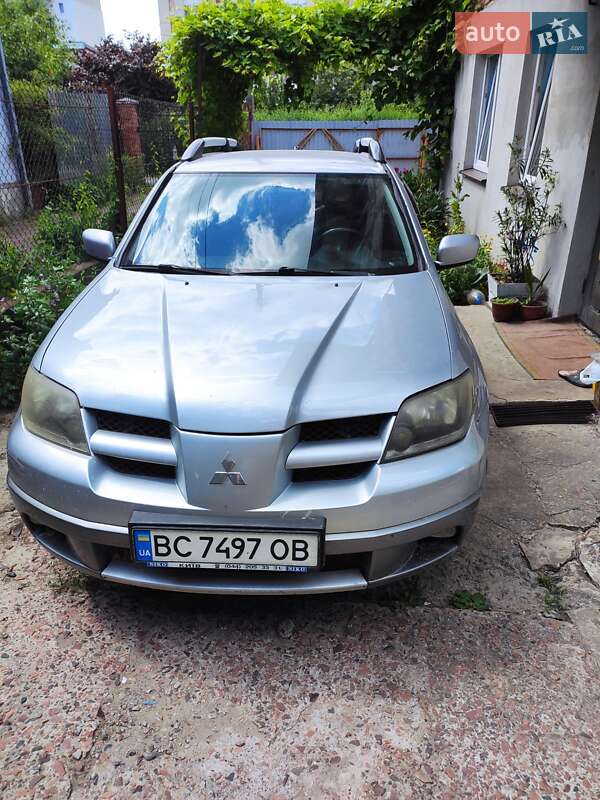 Позашляховик / Кросовер Mitsubishi Outlander 2006 в Львові