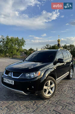 Внедорожник / Кроссовер Mitsubishi Outlander 2008 в Харькове