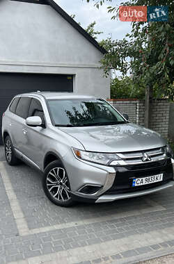 Внедорожник / Кроссовер Mitsubishi Outlander 2018 в Черкассах
