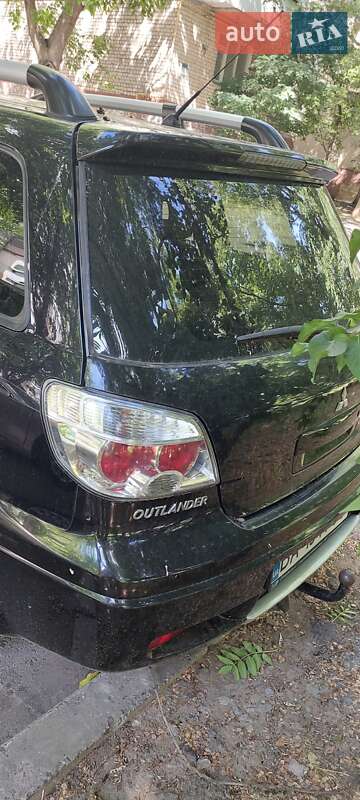 Внедорожник / Кроссовер Mitsubishi Outlander 2008 в Николаеве