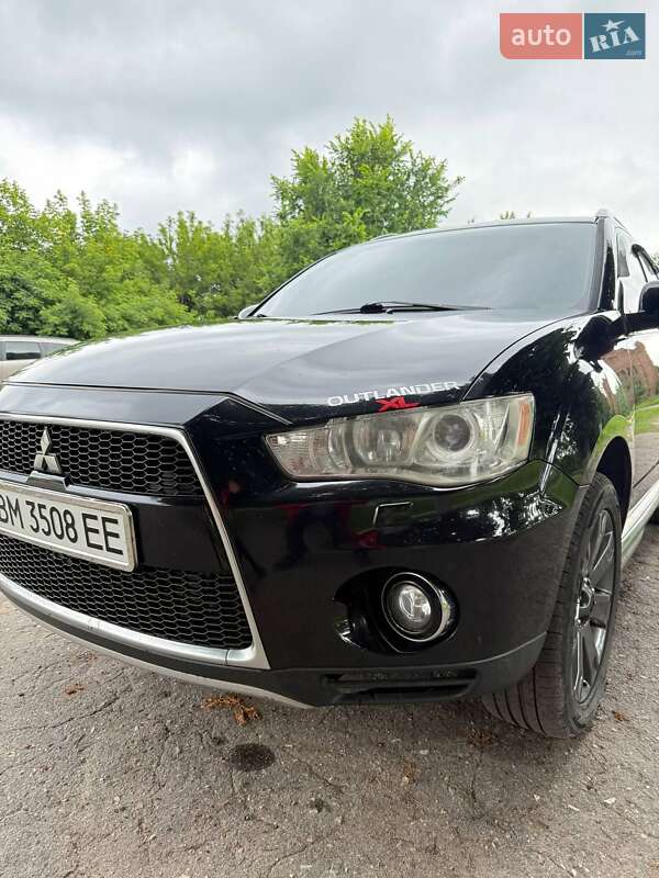 Внедорожник / Кроссовер Mitsubishi Outlander 2010 в Путивле
