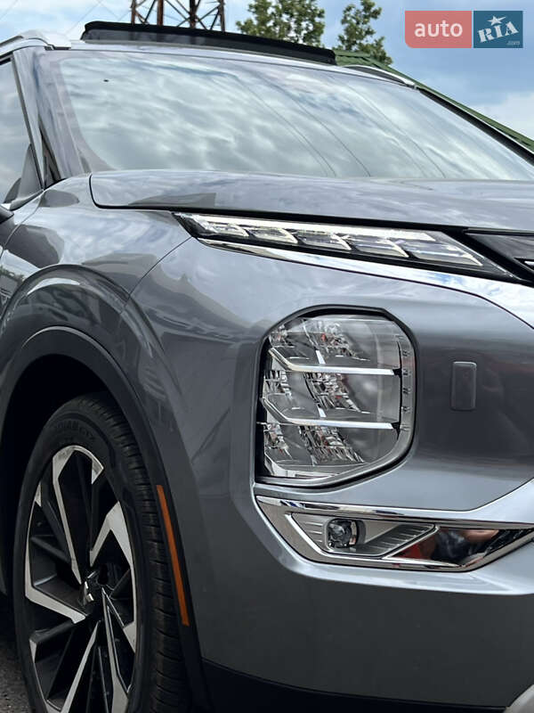 Внедорожник / Кроссовер Mitsubishi Outlander 2023 в Одессе фото 8 Внедорожник / Кроссовер Mitsubishi Outlander 2023 в Одессе