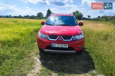 Внедорожник / Кроссовер Mitsubishi Outlander 2008 в Львове