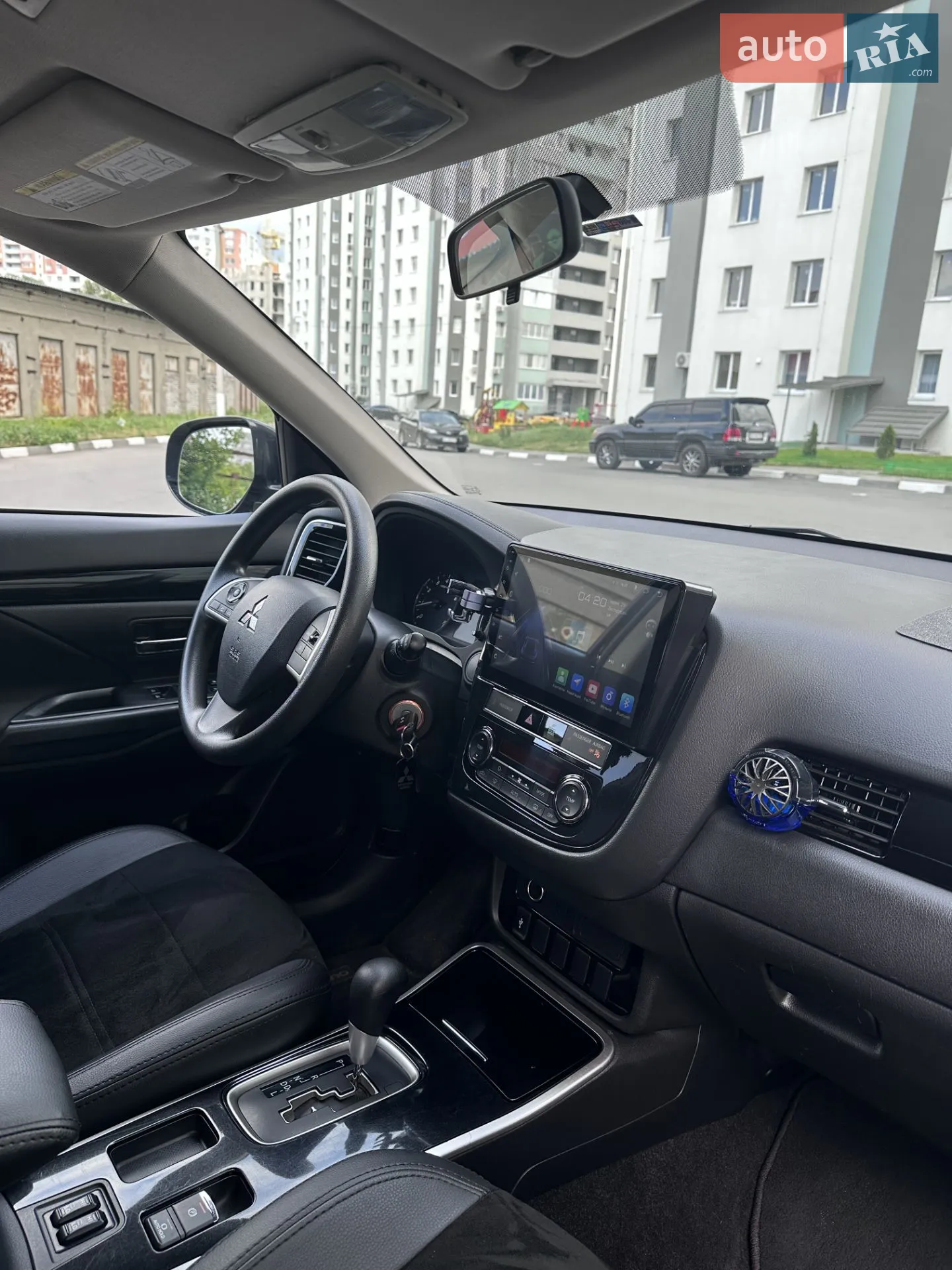 2018 Mitsubishi Outlander - мініатюра 19