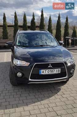 Внедорожник / Кроссовер Mitsubishi Outlander 2010 в Ивано-Франковске