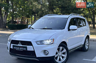 Mitsubishi Outlander 2010