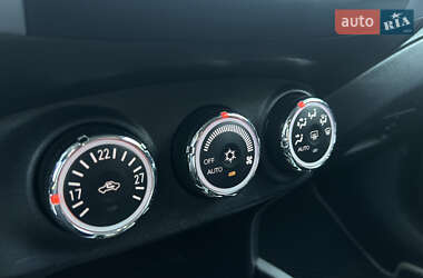Внедорожник / Кроссовер Mitsubishi Outlander 2010 в 
