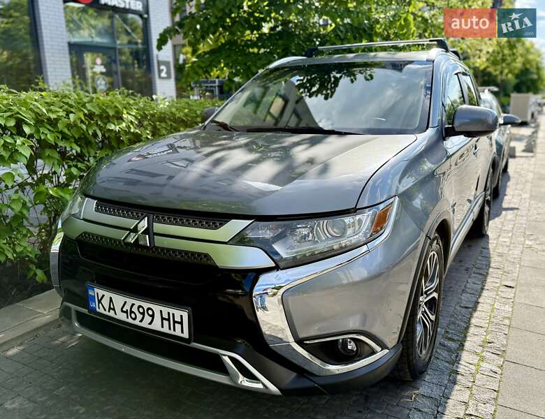Mitsubishi Outlander 2017