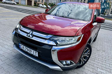Mitsubishi Outlander 2015