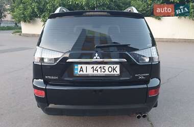 Внедорожник / Кроссовер Mitsubishi Outlander 2009 в 