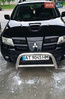 Внедорожник / Кроссовер Mitsubishi Outlander 2006 в Ивано-Франковске