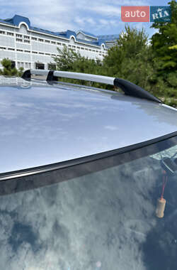 Внедорожник / Кроссовер Mitsubishi Outlander 2004 в 