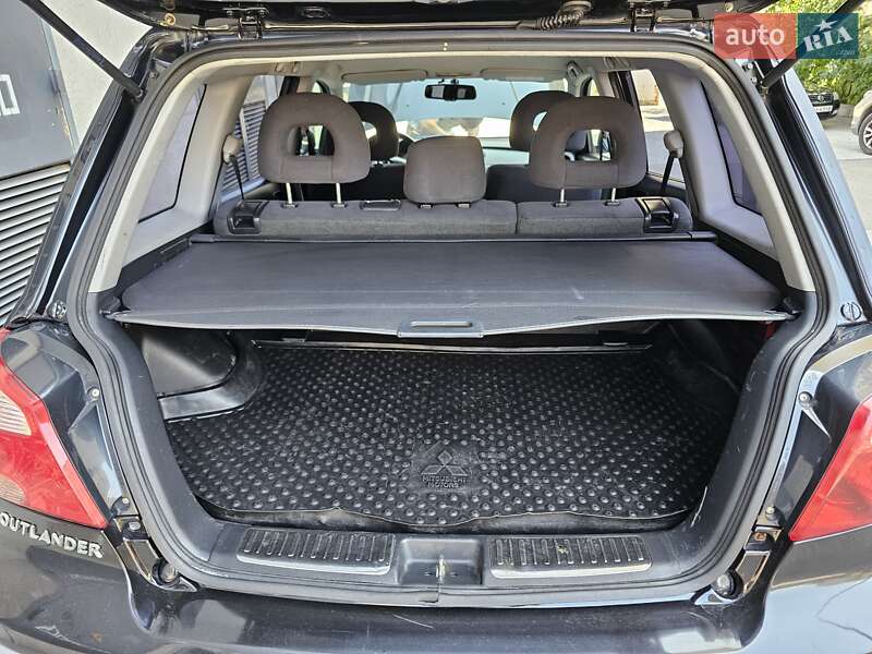Внедорожник / Кроссовер Mitsubishi Outlander 2009 в Киеве