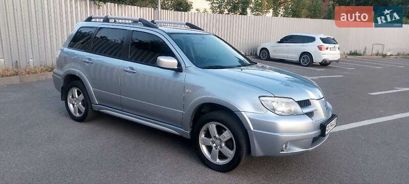 Внедорожник / Кроссовер Mitsubishi Outlander 2008 в Харькове