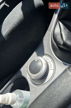 Внедорожник / Кроссовер Mitsubishi Outlander 2007 в 