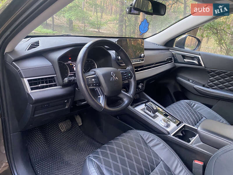 Внедорожник / Кроссовер Mitsubishi Outlander 2022 в Полтаве фото 14 Внедорожник / Кроссовер Mitsubishi Outlander 2022 в Полтаве