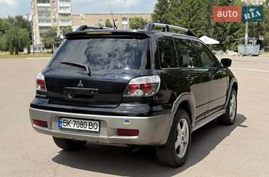 Внедорожник / Кроссовер Mitsubishi Outlander 2006 в 
