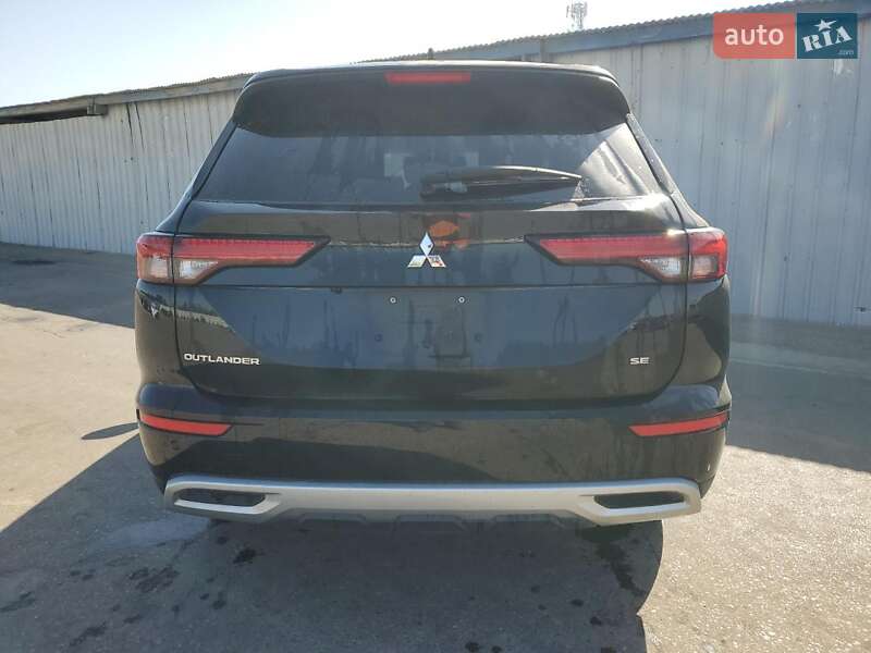 Позашляховик / Кросовер Mitsubishi Outlander 2023 в Хмельницькому