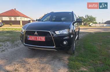 Внедорожник / Кроссовер Mitsubishi Outlander 2010 в Харькове