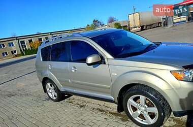 Mitsubishi Outlander 2008