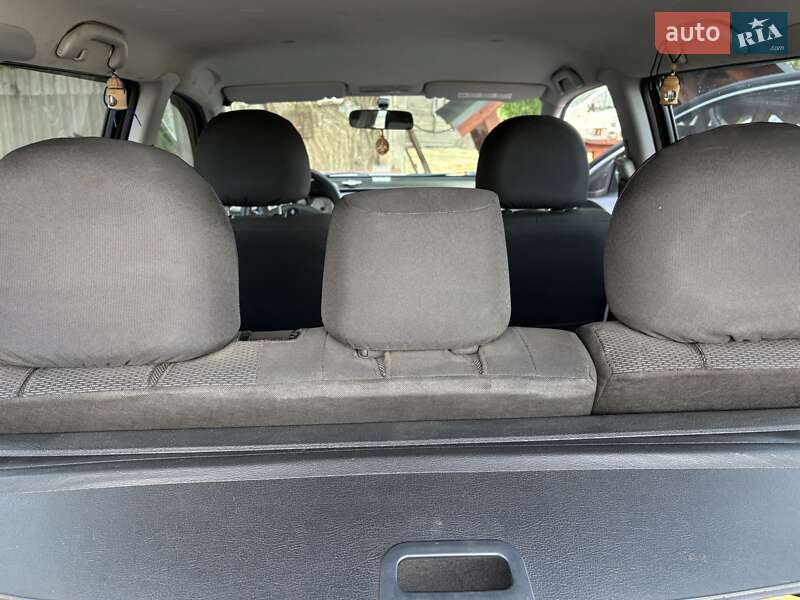 Внедорожник / Кроссовер Mitsubishi Outlander 2009 в Славянске