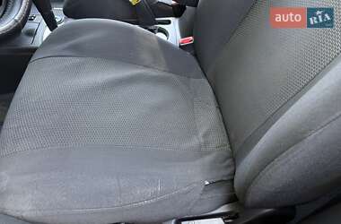 Внедорожник / Кроссовер Mitsubishi Outlander 2009 в 