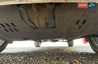 Внедорожник / Кроссовер Mitsubishi Outlander 2009 в 