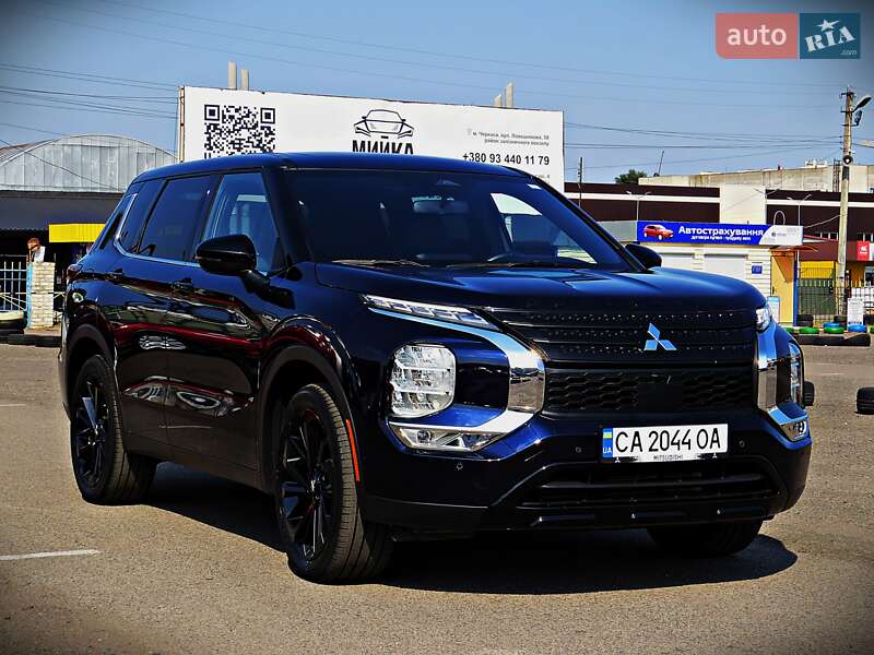 Позашляховик / Кросовер Mitsubishi Outlander 2022 в Черкасах фото 2 Позашляховик / Кросовер Mitsubishi Outlander 2022 в Черкасах