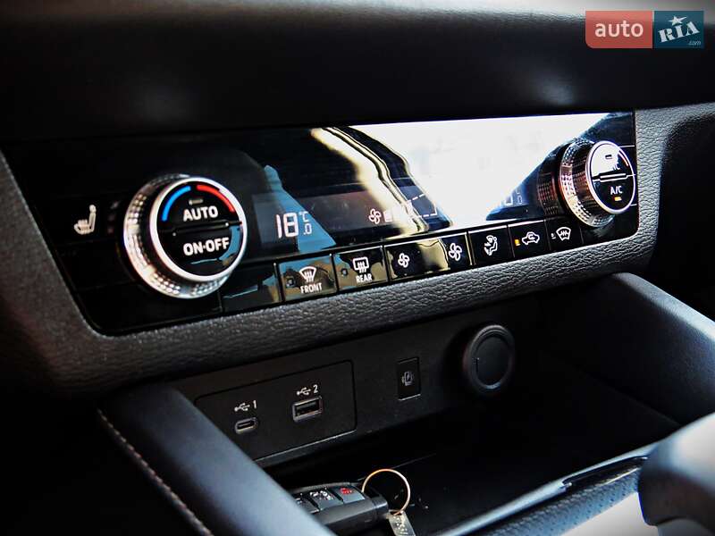 Позашляховик / Кросовер Mitsubishi Outlander 2022 в Черкасах фото 17 Позашляховик / Кросовер Mitsubishi Outlander 2022 в Черкасах