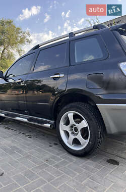 Внедорожник / Кроссовер Mitsubishi Outlander 2004 в 
