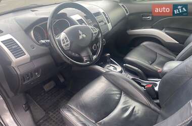 Внедорожник / Кроссовер Mitsubishi Outlander 2008 в 