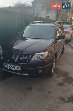 Позашляховик / Кросовер Mitsubishi Outlander 2005 в Івано-Франківську