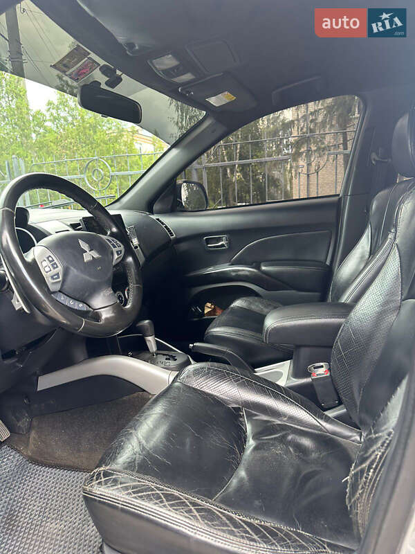 Внедорожник / Кроссовер Mitsubishi Outlander 2007 в Харькове