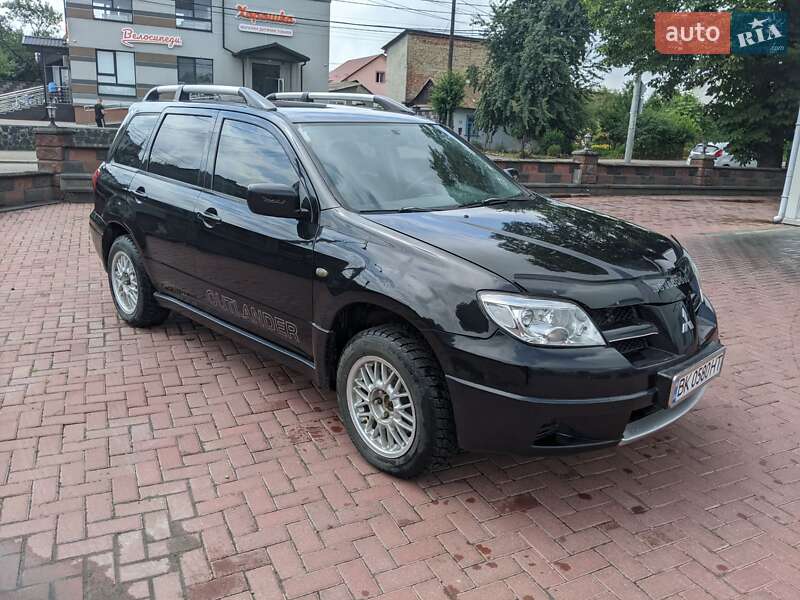 Внедорожник / Кроссовер Mitsubishi Outlander 2007 в Ровно
