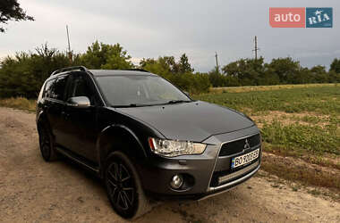 Позашляховик / Кросовер Mitsubishi Outlander 2012 в Борщеві
