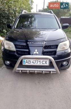 Позашляховик / Кросовер Mitsubishi Outlander 2006 в Немирові