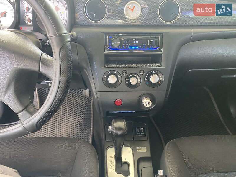 Внедорожник / Кроссовер Mitsubishi Outlander 2008 в Николаеве