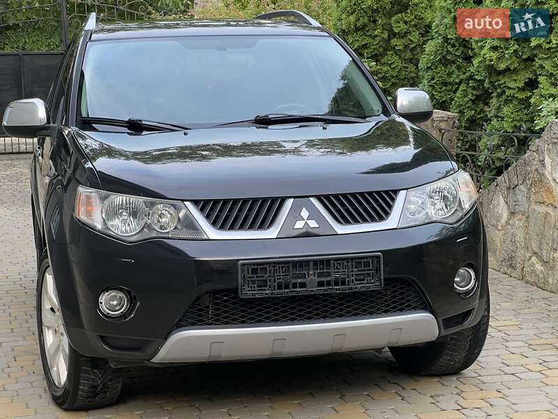 Внедорожник / Кроссовер Mitsubishi Outlander 2007 в Хмельницком