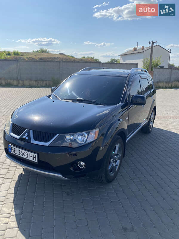 Mitsubishi Outlander 2008