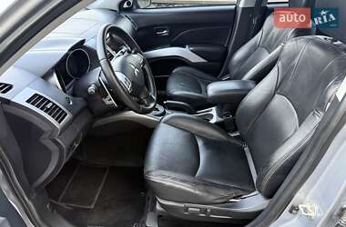 Внедорожник / Кроссовер Mitsubishi Outlander 2007 в 